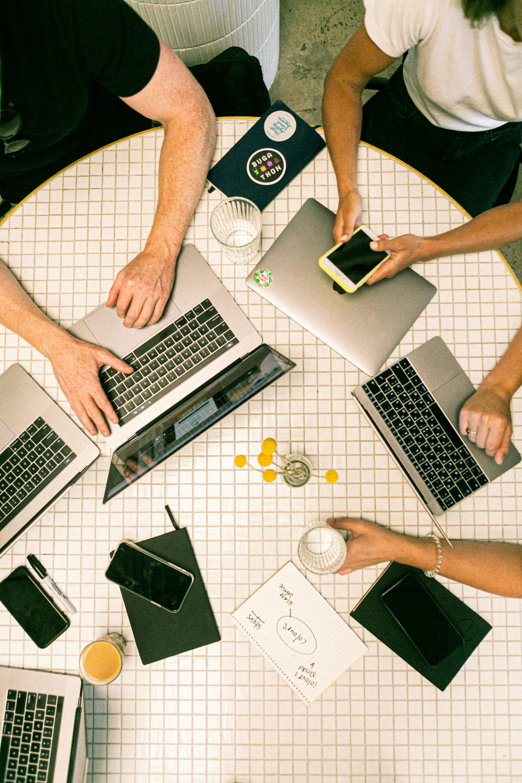 Community Manager has to know to be successful